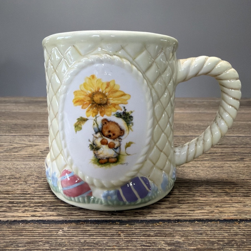 Vintage Hallmark Gourmet Gifts Easter Egg Mug Mary Hamilton Teddy Bear, quilted